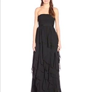 Adrianna Pappell Evening Gown